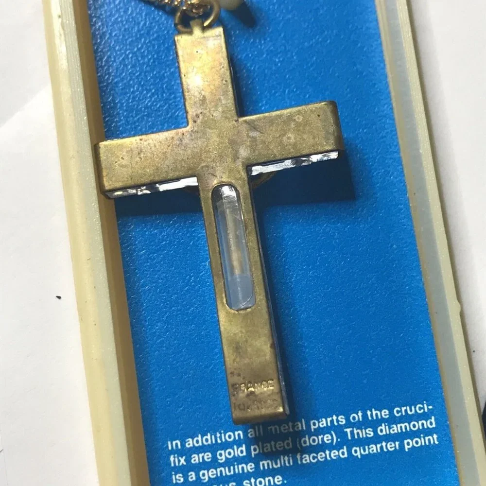 Vtg ‎ Lourdes France Cross Lucite Gold Plated Crucifix Holy Pendant Necklace NOS